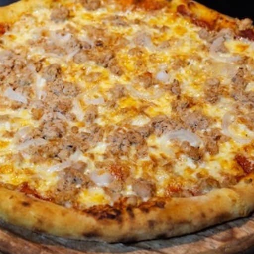 Pizza de Atún — Ayayai, comida a domicilio